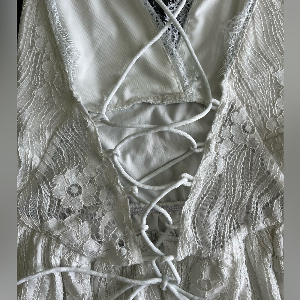 Aooksmery White Lace Dress - Picture 5 of 5